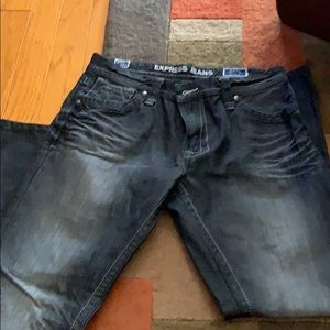• Express Men’s Jeans •
